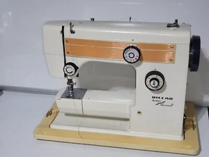 Riccar Super Z Stretch Vintage Sewing Machine Japan Model 500FA Extras Works - Picture 1 of 22