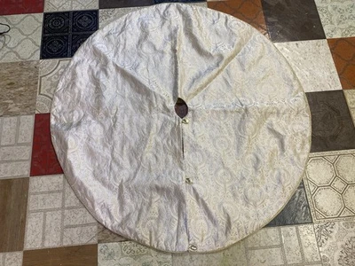 Falda Árbol de Navidad 50" Oro Organza Transparente Elegante Borde Trenzado Martha Stewart Foto 1 de 4