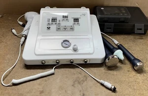  DiamondPeel inkl. Ultraschall und Heiß-/Kalthammer CNC Skincare - Bild 1 von 5