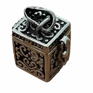Dije colgante de caja de oración de plata de ley 925 firmado vintage ornamentado - Imagen 1 de 13