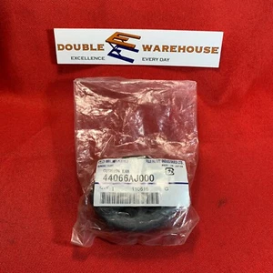 NOS OEM Subaru 44066AJ000 Intermediate Pipe Hanger Cushion Exhaust ONE PER ORDER - Bild 1 von 3