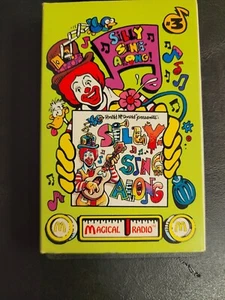 McDonald's Magical Radio Cassette Silly Sing Along Vintage 1995 - Imagen 1 de 3