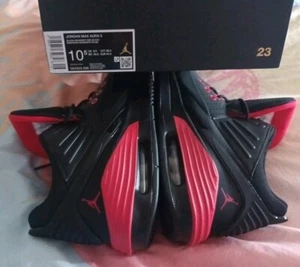 Mens Nike Air Jordan Max Aura 5 Trainers  Black Red  Uk Size 9.5  - Picture 1 of 7