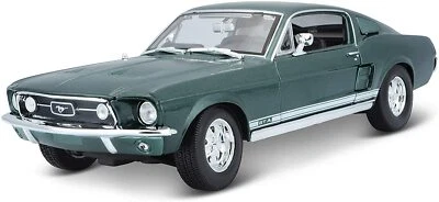 Maisto 531166 - Modellino - Ford Mustang Gta Fastback '67 ( Verde, Scala 1:18 ) - Immagine 1 di 4