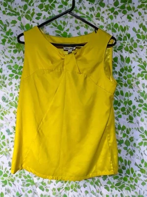 Kathleen Kirkwood Women’s Blouse S Yellow Sleeveless Pleated Neckline - Imagem 1 de 3