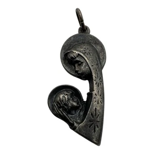 Vintage Virgin Mary and Child Pendant 1.5” Silver Tone Religious Medal - Bild 1 von 6