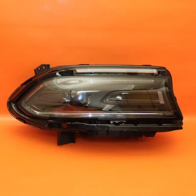 DODGE CARGADOR FARO PASAJERO DERECHO 2022 2023 68546770AC LED OEM Foto 1 de 4