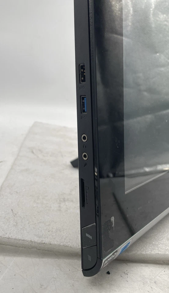 Asus All-In-One ET2221AUKR-01 PC 21.5" AMD A8-5550M 2.1GHz No HDD For Parts Only - Image 1 of 4