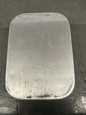 RICHARD WHEATLEY 8 COMPARTIMENTOS, 41 CLIPES TRUTA MOSCA SECA CAIXA DE PESCA LATA - Imagem 1 de 4