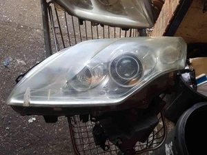 Renault Laguna Estate MK3 2007-2010 Passenger NSF Front Headlight 260100034R - Picture 1 of 5
