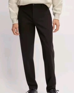 Neu mit Etikett Everlane The Straight Fit Performance Chino Uniform Baumwolle schwarz Größe 28 x 32 - Bild 1 von 4