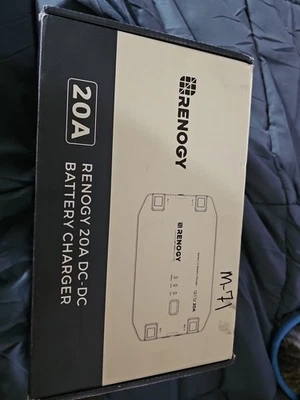 Renogy 12V 20A DC to DC Battery Charger NEW - Image 1 of 4