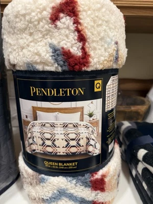 Pendleton Queen Size Fleece Blanket 98" x 92" Arrow White S. Beige Aztec NEW - Image 1 of 2