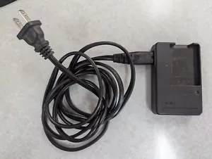 Casio BC-11L Battery Charger for EXILIM Series Cameras - Picture 1 of 3