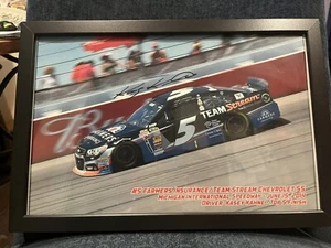 Kasey Kahne 2014 FARMERS / CHEVY #5 NASCAR signed MICHIGAN 16.5x10.5 framed pic - Picture 1 of 4