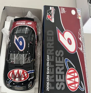2006 #06 AAA Homestead Mark Martin SIGNED DRIVER & OWNER - Picture 1 of 3