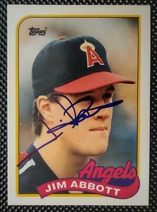 1989 Topps Traded Jim Abbott Autographed Rookie Card #2T XLNT Cond. 💥$45💥