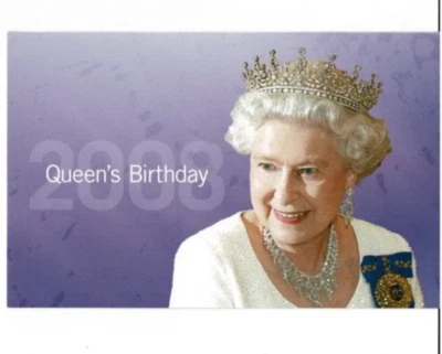 Stamps 2008 Australia Birthday of QE2 pair & mini sheet in post office pack - Image 1 of 2