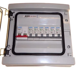 Consumer Unit 100 Amp Isolator 2 x 6, 1 x 16 and 3 x 32 Amp MCB Weatherproof New - Picture 1 of 6