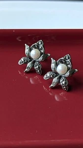 1992 Avon ROMANTIC BLOSSOM Silver Tone Orchid Stud Earrings Faux Pearl Marcasite - Picture 1 of 10