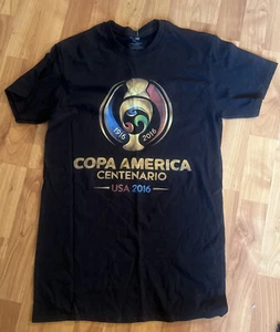 The Nike Tee 2016 Copa America Centenario USA T-Shirt Mens S Black Short Sleeve - Picture 1 of 4
