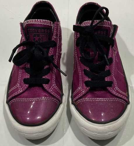 Scarpe da ginnastica basse viola raso Converse One Star per ragazze taglia 1 viola raso