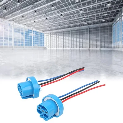 2Pcs Brake Light Socket Female Head Compact Practical Pigtail Light Socket⊹ - Image 1 of 4