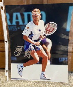 Steffi Graf Signed 8x10 W/COA - Picture 1 of 3