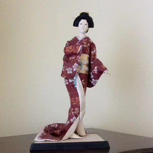 Muñeca Gofun Geisha de colección "Muñeca de coleccionista de cristal de kimono de seda de 16" ¡Encuentra aquí! - Imagen 1 de 5