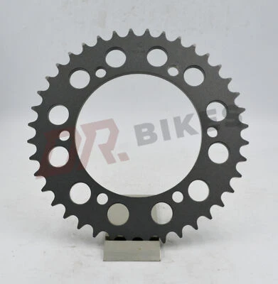 Kawasaki ZR750 C5-D2 Zephyr 95> AFAM Hard Anodised Rear Sprocket 17605-40 - Image 1 of 4