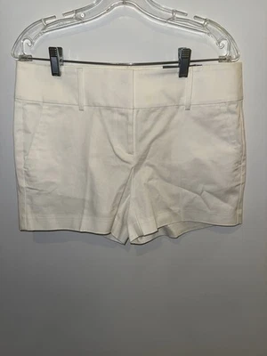 Ann Taylor Loft Shorts White Linen Size 6 Fully Lined - Image 1 of 3