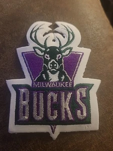 MILWAUKEE BUCKS BESTICKTE BÜGELFLICKEN NEU - Bild 1 von 1