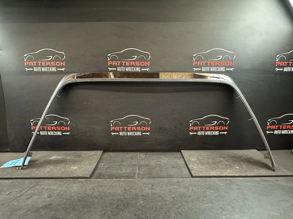 04 FORD THUNDERBIRD PARABRISAS Y PILAR EXTERIOR CROMADO BISEL Foto 1 de 4