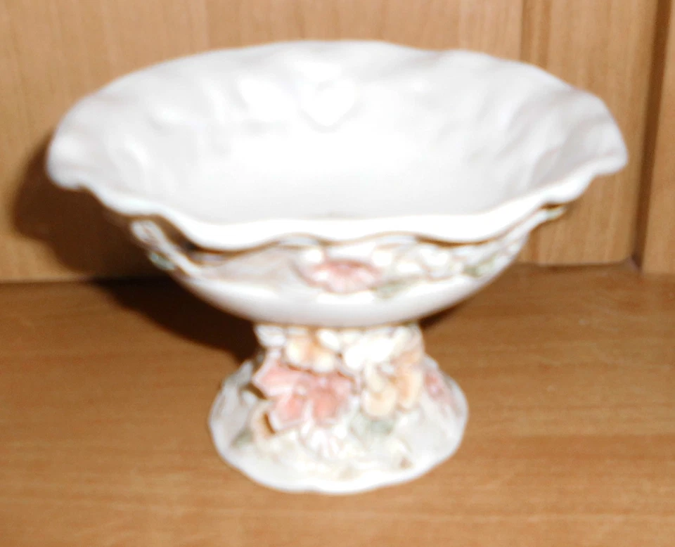 kleine  Schale  ++ansehen bitte - Bild 1 von 1