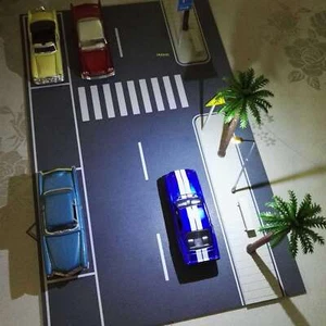 Diorama 1/64 Auto Garage Modello Illuminazione LED Parcheggio Parcheggio Display Scena Modello - Foto 1 di 12