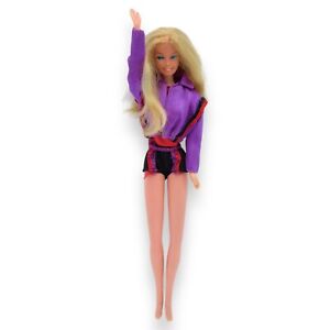 Poupée Barbie vintage années 1980 patinage à roulettes mattel #1880 blonde tenue complète