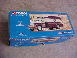 Corgi Classics 56401 Diamond T620 Box Van SCHLITZ Ltd Edition - Picture 1 of 5
