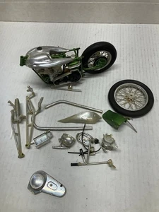 VINTAGE 1/8 SCALE REVELL 1960'S HARLEY DAVIDSON CUSTOM CHOPPER JUNKYARD  LOT - Picture 1 of 4