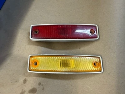 Luces de señalización laterales ámbar y rojo Dodge Van 1971-1977 OEM 71-77 Foto 1 de 2