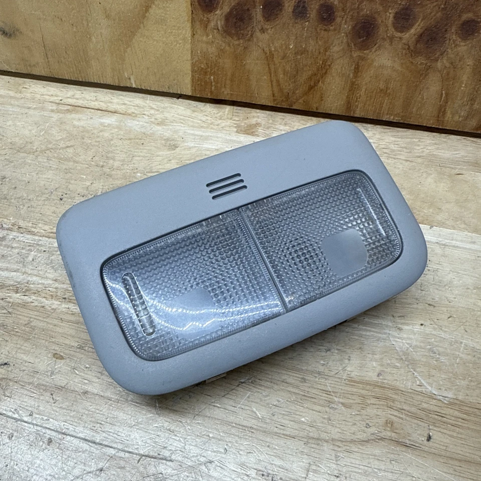 2011 Scion Xb Xd Toyota Yaris Corolla OEM interior dome light grey Foto 1 de 4