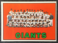 1967 Topps #516 San Francisco Giants Team Card EX-MT+