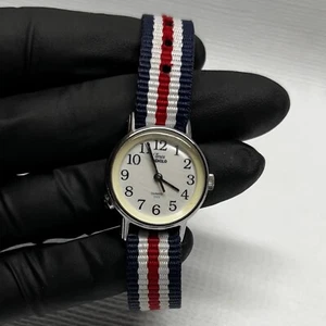 Vtg Timex Indiglo Quartz Water Resistant Stainless Women’s Wrist Watch TESTED - Picture 1 of 3