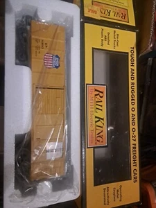 Union Pacific "Mop And Herald" Semi-scale Box Car RK-7405L - Picture 1 of 2
