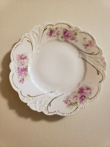 4 Vtg Cake Dessert Plates White Scalloped W/Floral & Gold Accents - Picture 1 of 5