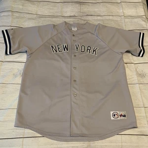 Maglia Baseball Majestic New York Yankees Uomo Taglia 3XL XXXL Strada Leggi bene - Foto 1 di 14