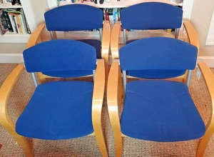 Gunlocke Chairs Set of 4 Blue Fabric & Solid Maple Wood Office Reception Home - Picture 1 of 12