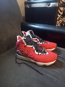 Nike LeBron 17 Air Max Uptempo Sz 9 University Red White Black Excellent - Picture 1 of 6
