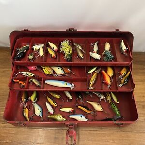 VTG  Metal 3 Tray Tackle Box Loaded (50) Fishing Lures Some Wooden Unresearched