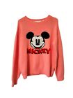 Pull à manches longues Disney Label of Graded Goods pour femmes moyen Mickey Coral