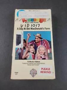 Kidsongs: A Day At Old MacDonald's Farm Kids Children VHS Tape Rare VCR Cassette - Picture 1 of 8